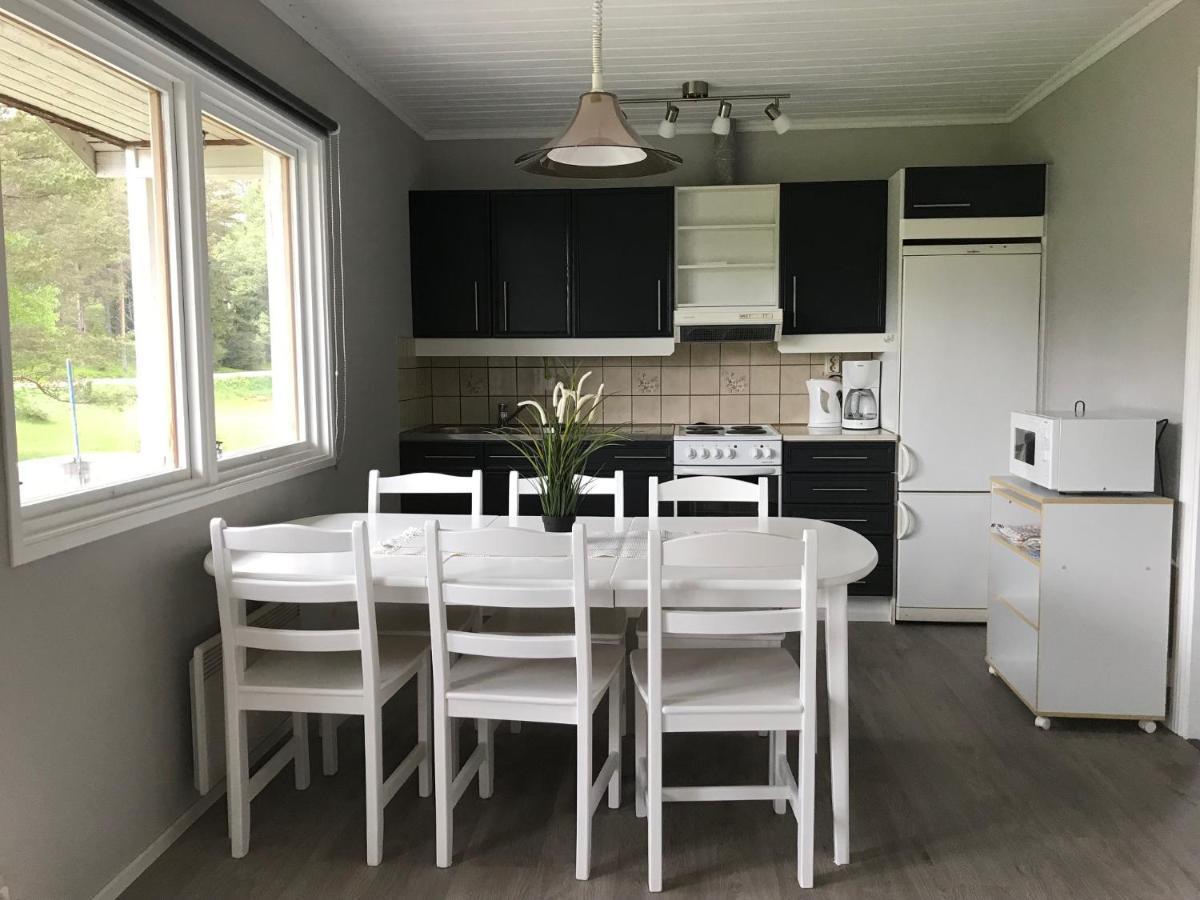 Bed and Breakfast Kastelholms Gaesthem Sund Екстер'єр фото